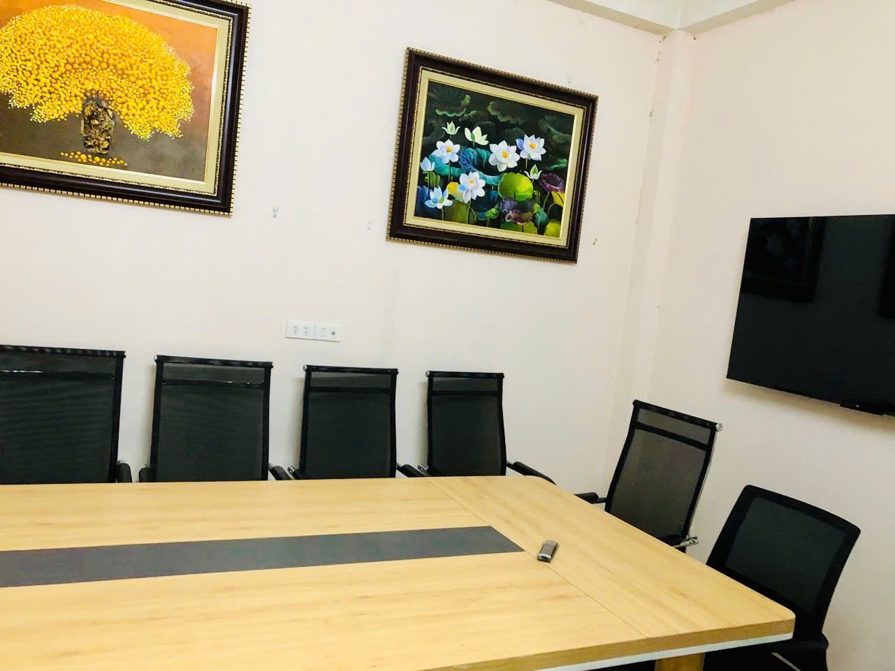 Cho thuê nguyên căn Tây Nam Linh Đàm, 4 tầng x 40m2, 4 ngủ, KD online, C.ty 12 Triệu - Ảnh 2